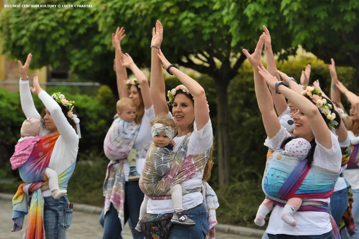 Chustotańce obchodzą 10-lecie z charytatywnym maratonem dla Mai