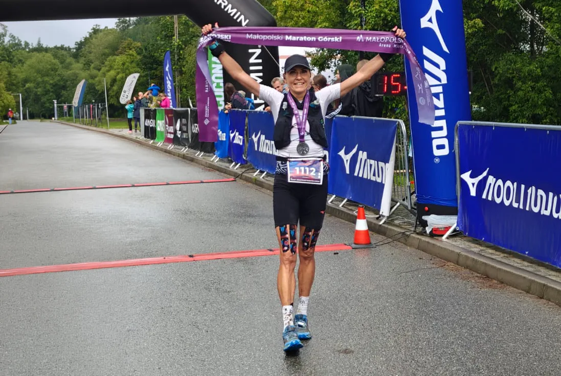Edyta Lewandowska triumfuje w Małopolskim Maratonie Górskim