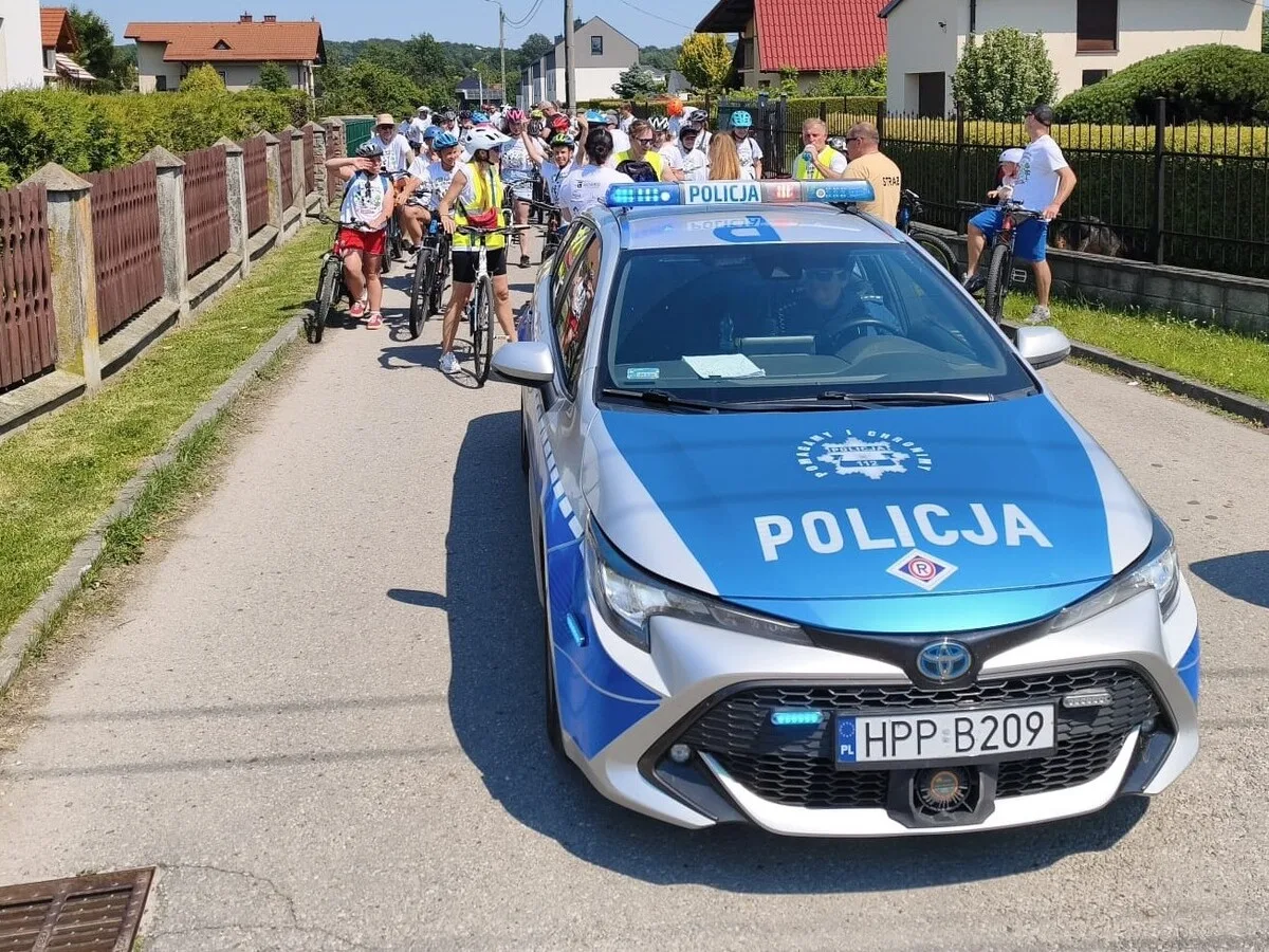 Bezpieczny start wakacji na rowerze