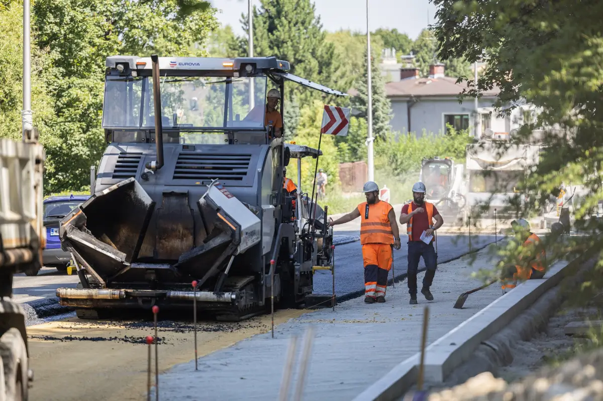 Postęp prac na ulicy Piastowskiej w Bielsku-Białej