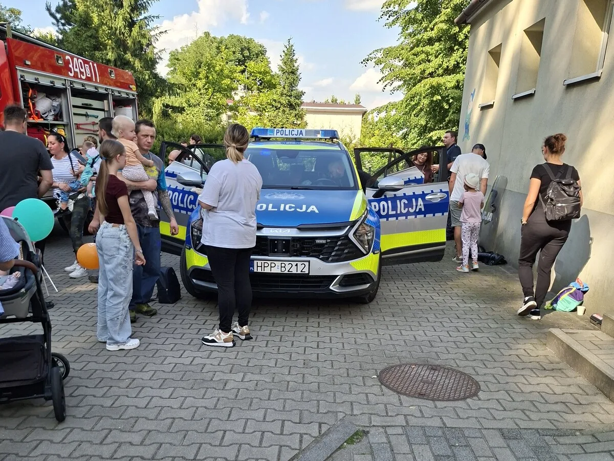 Edukacja kluczem do bezpiecznych wakacji – dzielnicowi w Miejskim Żłobku w Bielsku-Białej
